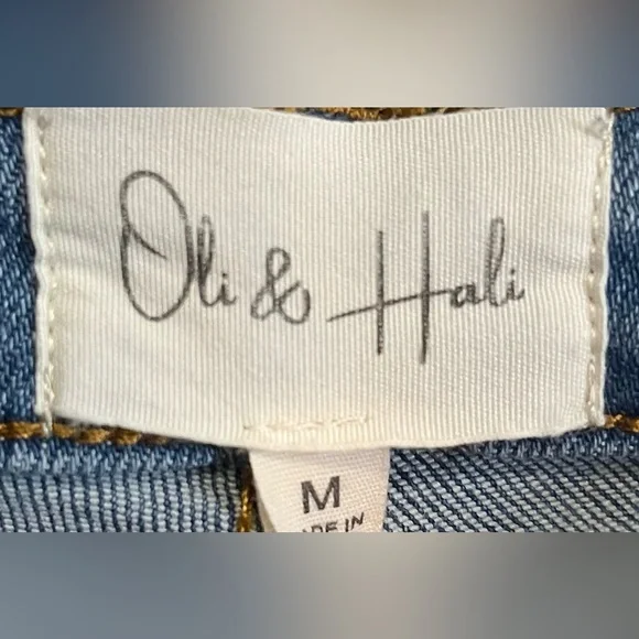 Oli & Hali High Waisted Floral Embroidered Boho Flare Jeans. Light Wash. Sz Med - Picture 2 of 8